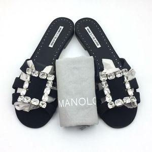 MANOLO BLAHNIK Iluna Buckle Slide Sandal sz 9.5